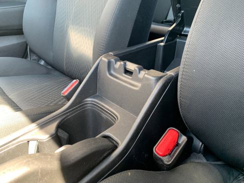 Used 2015 Honda Civic SE image 19