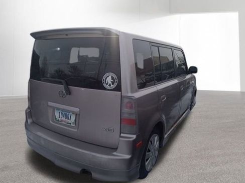 Used 2005 Scion xB image 13
