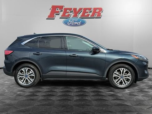 Certified 2022 Ford Escape SEL w/ Technology Package FWD image 6