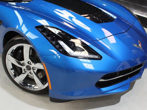 Used 2014 Chevrolet Corvette Stingray Coupe w/ 3LT Preferred Equipment Group image 13