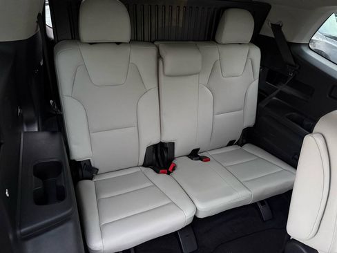 Used 2022 Kia Telluride EX w/ EX Premium Package AWD/4WD image 24