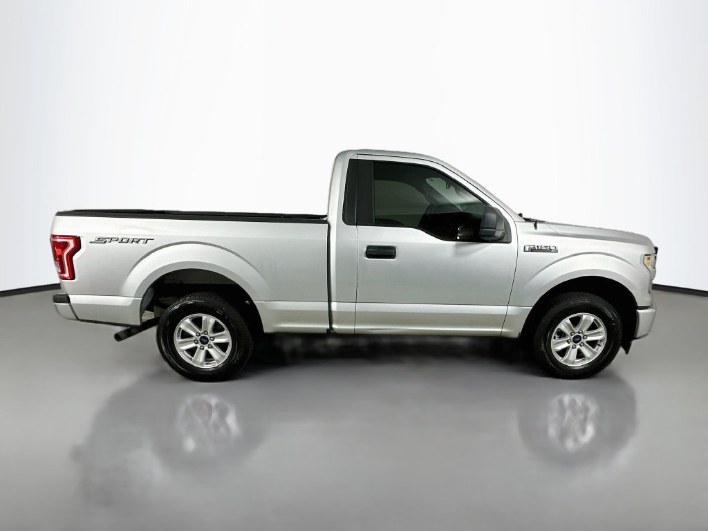 Used 2017 Ford F150 XL w/ Equipment Group 101A Mid RWD image 9