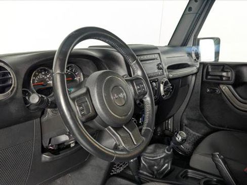 Used 2017 Jeep Wrangler Unlimited Sport w/ Quick Order Package 23S AWD/4WD image 24