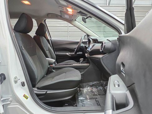 Used 2024 Nissan Kicks SV FWD image 15