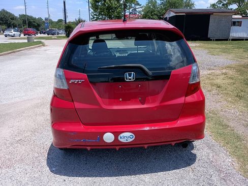 Used 2010 Honda Fit Sport image 4