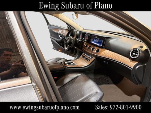 Used 2018 Mercedes-Benz E 400 4MATIC Sedan image 30