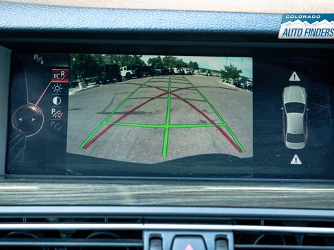 Used 2015 BMW M5 image 17