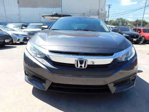 Used 2017 Honda Civic EX-L image 2