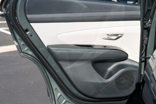 New 2026 Hyundai Tucson SE FWD image 15