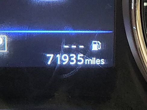 Used 2019 Nissan Rogue SV AWD/4WD image 7