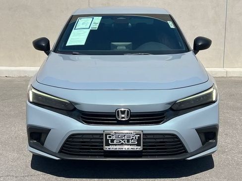Used 2022 Honda Civic Sport image 3