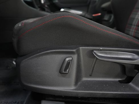 Used 2017 Volkswagen GTI S FWD image 20