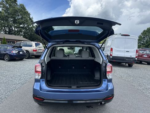 Used 2018 Subaru Forester 2.5i Premium w/ All-Weather Package AWD/4WD image 13