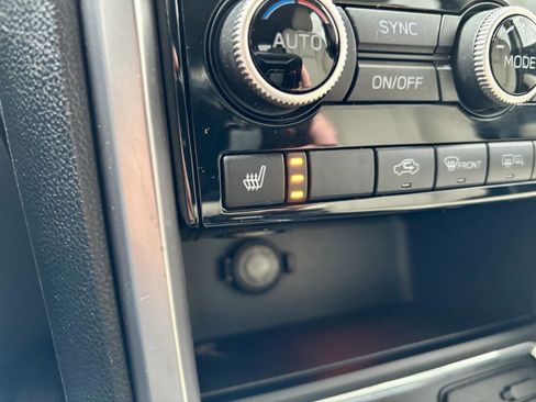 Used 2019 Subaru Ascent Limited image 5