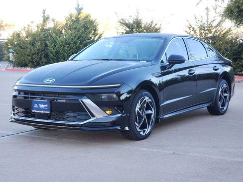 New 2026 Hyundai Sonata SEL image 2