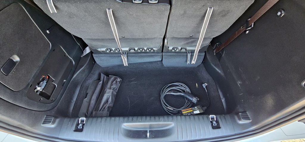 Used 2024 Chrysler Pacifica Limited FWD image 33