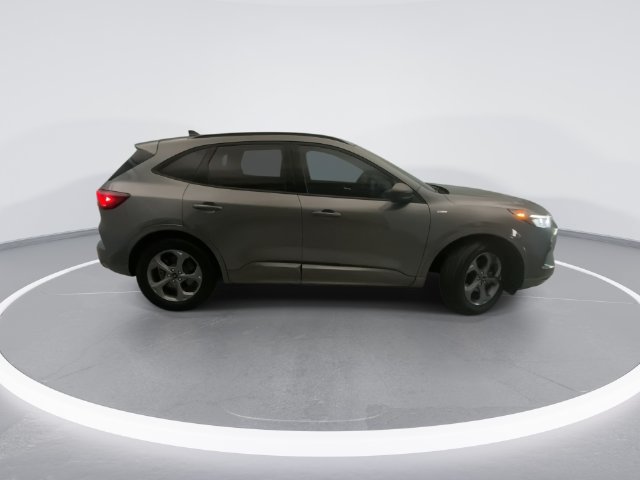 Used 2024 Ford Escape ST-Line w/ Tech Pack #1 FWD image 7