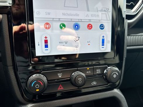 Used 2024 Ford Ranger XLT image 17