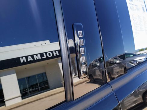 Used 2022 Ford F150 XLT w/ Equipment Group 302A High AWD/4WD image 7
