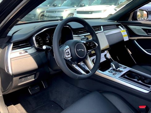 New 2024 Jaguar XF R-Dynamic SE image 9