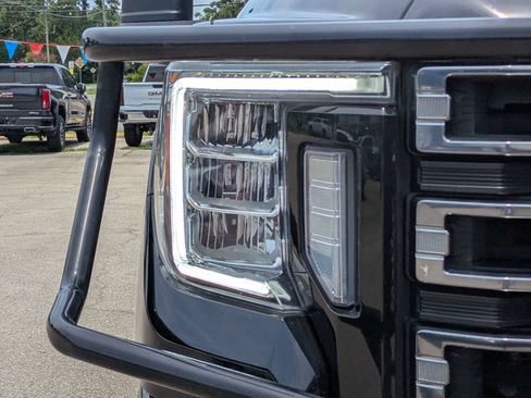 Used 2022 GMC Sierra 2500 AT4 AWD/4WD image 10