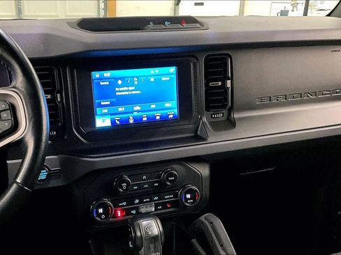 Used 2023 Ford Bronco Big Bend image 6