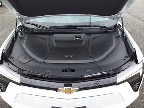 New 2024 Chevrolet Blazer EV LT image 10