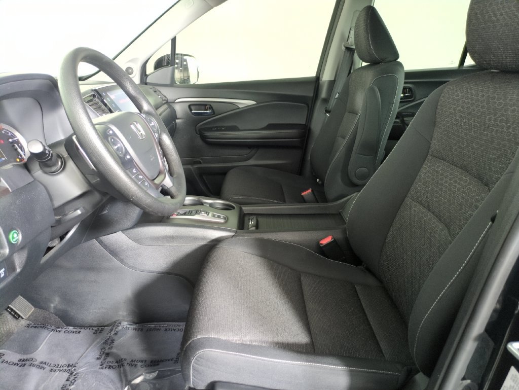 Certified 2023 Honda Ridgeline Sport image 13