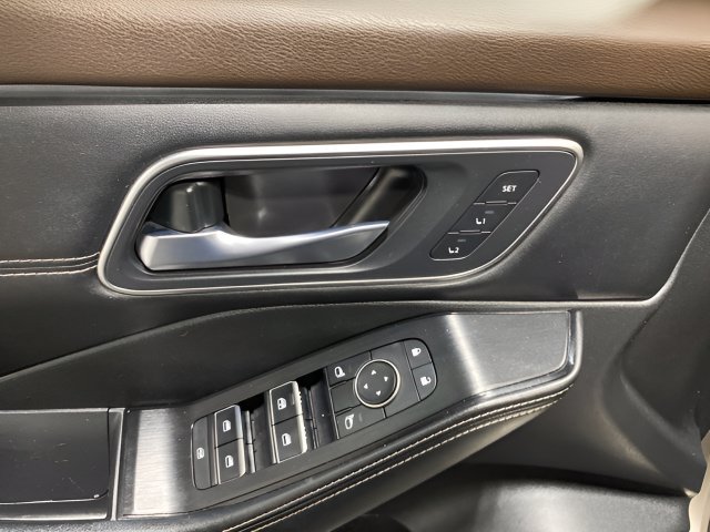 Used 2021 Nissan Rogue Platinum AWD/4WD image 10