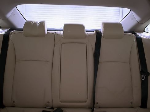 Used 2017 Honda Civic EX-L image 21