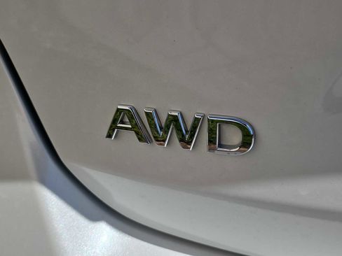 Certified 2024 INFINITI QX50 Sensory image 6