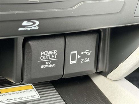 Certified 2020 Honda Pilot Elite image 32