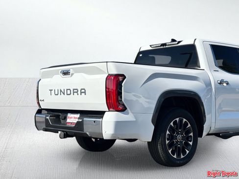Used 2023 Toyota Tundra Limited AWD/4WD image 10