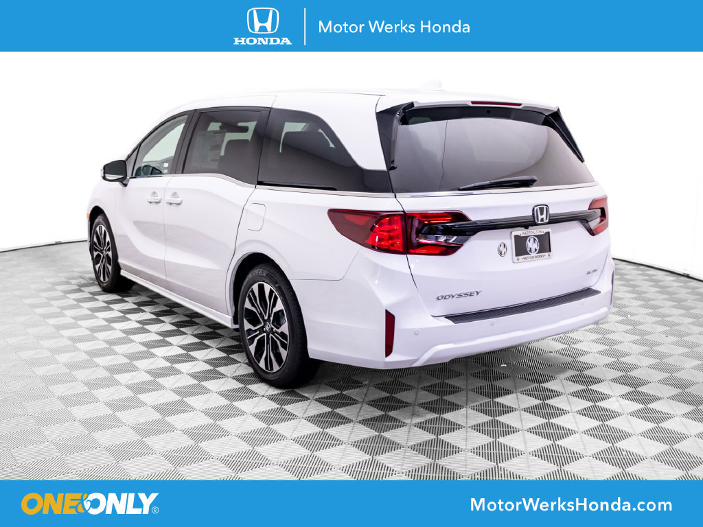 New 2027 Honda Odyssey Elite image 3