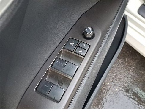 Used 2024 Toyota Camry LE image 21