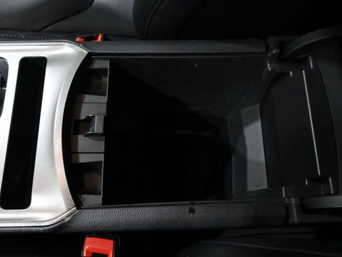 Used 2024 Ford Edge Titanium w/ Equipment Group 301A image 30