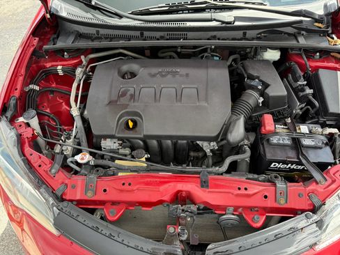 Used 2019 Toyota Corolla LE FWD image 19