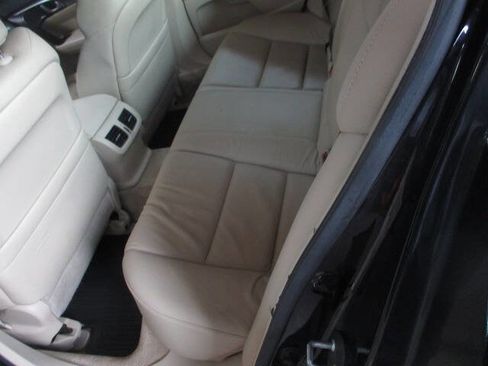 Used 2010 Acura TL image 6