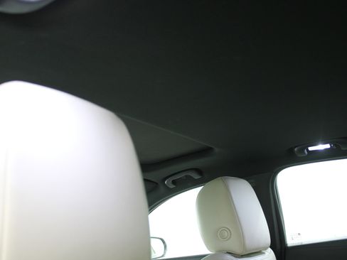 Used 2021 Cadillac CT4 Premium Luxury image 19