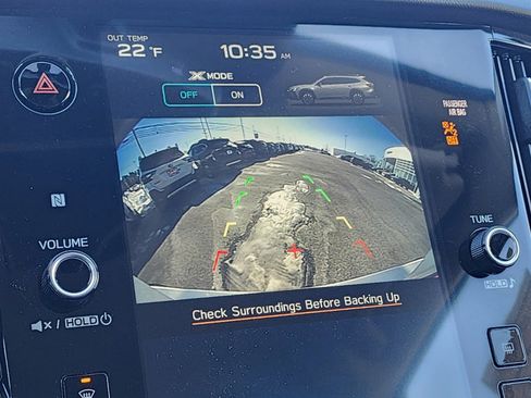 Used 2025 Subaru Outback Premium image 12