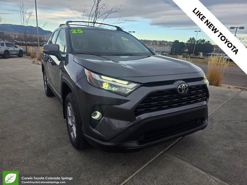 Used 2025 Toyota RAV4 XLE image 1