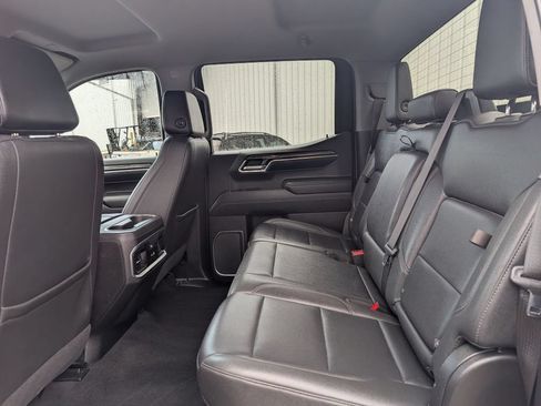 Used 2023 Chevrolet Silverado 1500 LTZ AWD/4WD image 34