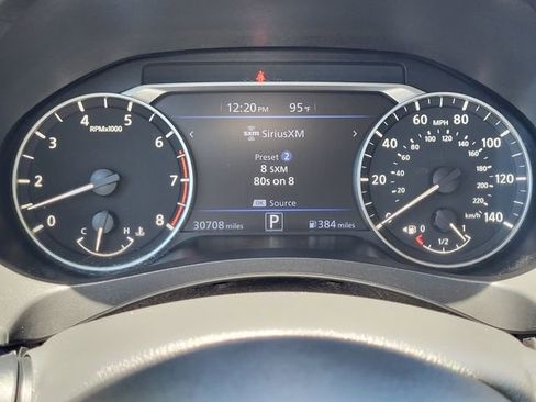 Certified 2025 Nissan Altima 2.5 SV FWD image 10