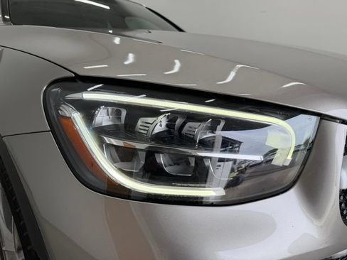 Certified 2021 Mercedes-Benz GLC 300 image 32
