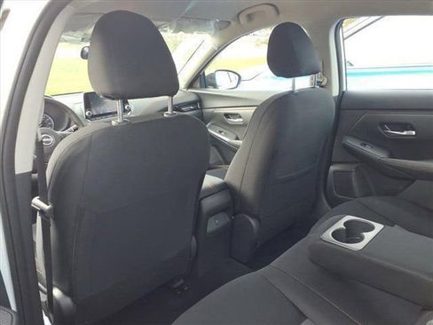 New 2025 Nissan Sentra SR image 33