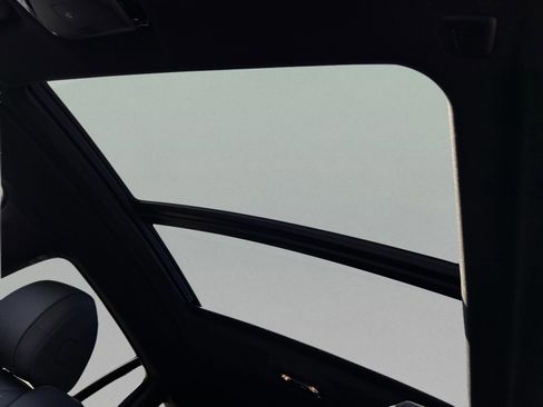 New 2026 BMW X6 xDrive40i w/ Premium Package image 9