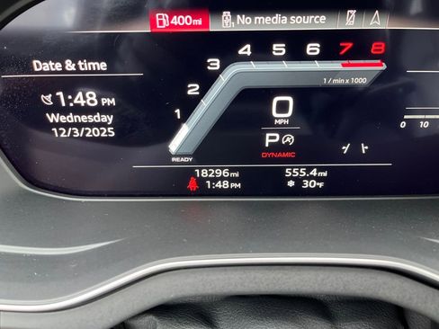 Used 2023 Audi Q5 2.0T Prestige w/ Prestige Package image 18