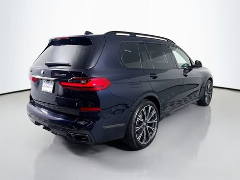 Used 2021 BMW X7 M50i w/ Dynamic Handling Package AWD/4WD image 9