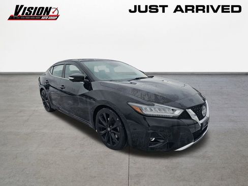 Used 2019 Nissan Maxima SR w/ Premium Package image 3