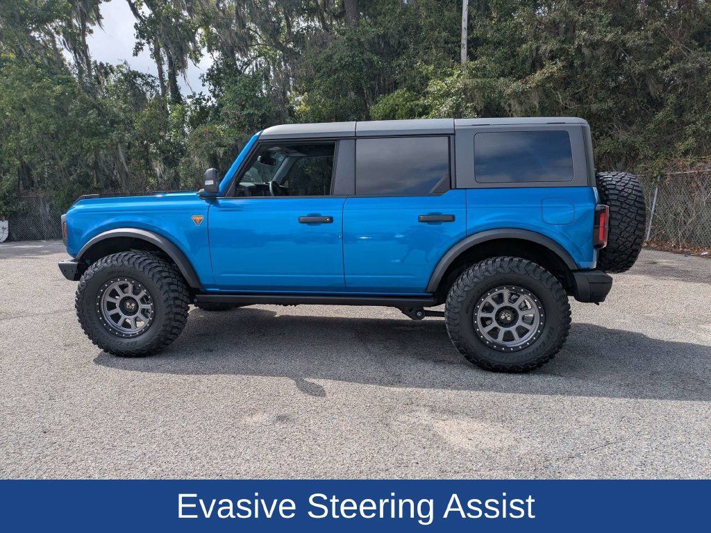 Used 2025 Ford Bronco Badlands AWD/4WD image 7